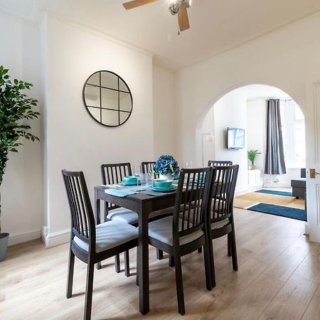 Luxury Liverpool Accommodation Экстерьер фото